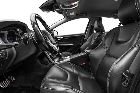 Volvo S60 10 of 24