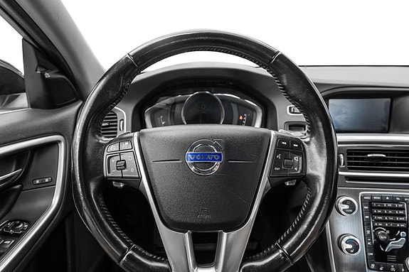 Volvo S60 19 of 24