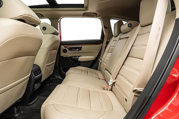 Honda CR-V 18 of 28