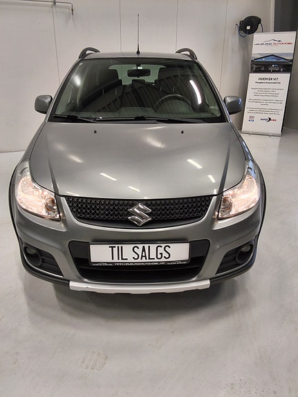 Suzuki SX4 9 of 18
