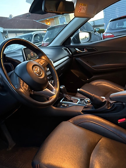 Mazda 3 20 of 25