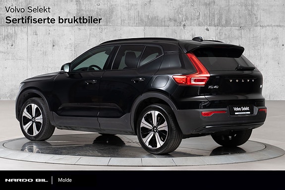 Volvo XC40 5 of 30