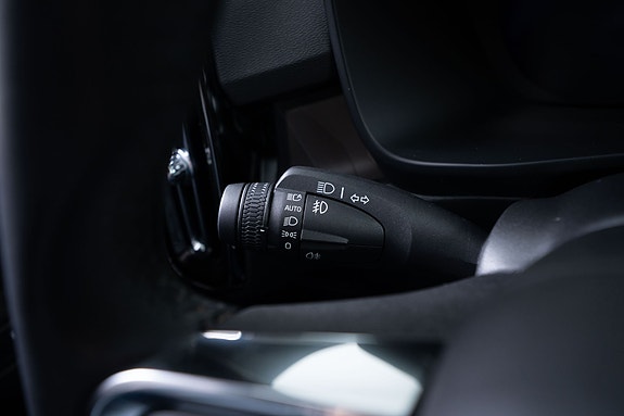Volvo XC40 18 of 30