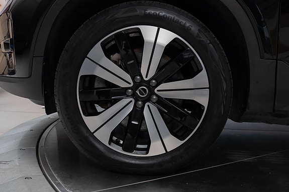 Volvo XC40 9 of 30