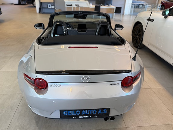 Mazda MX-5 22 of 29