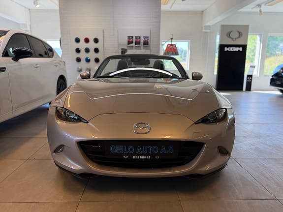 Mazda MX-5 18 of 29