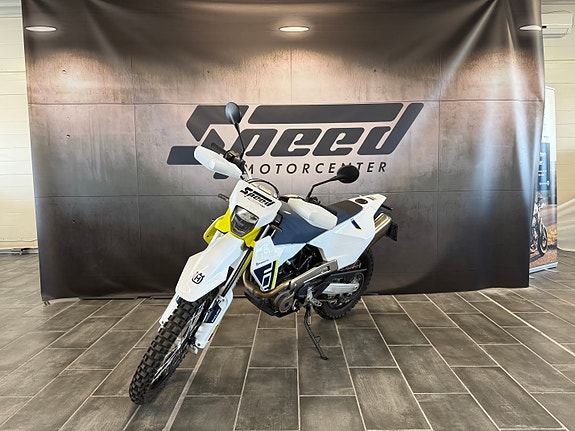 Husqvarna 701 Enduro DEMO 4 of 14