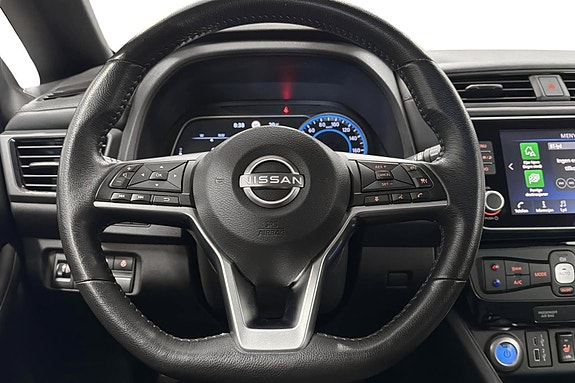Nissan Leaf 9 of 30