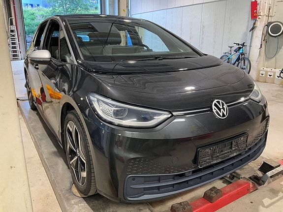 Volkswagen ID.3 6 of 15