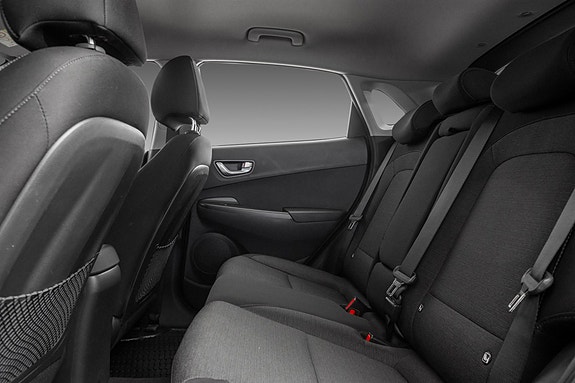 Hyundai Kona 24 of 27