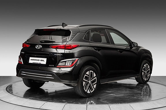 Hyundai Kona 10 of 27