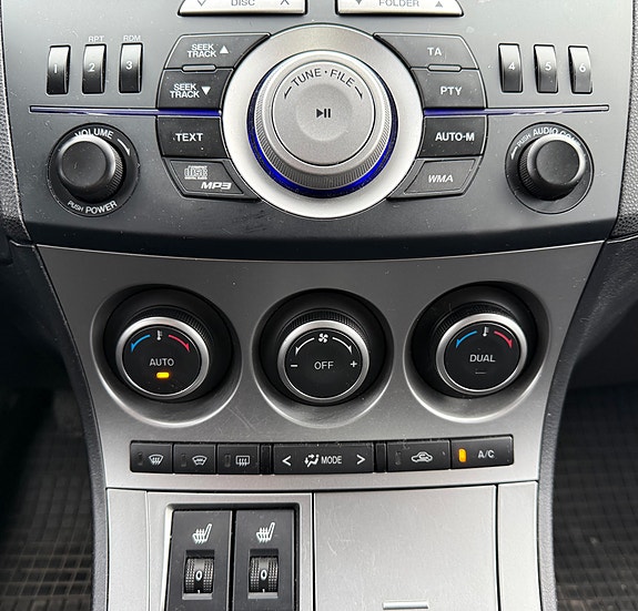 Mazda 3 12 of 19