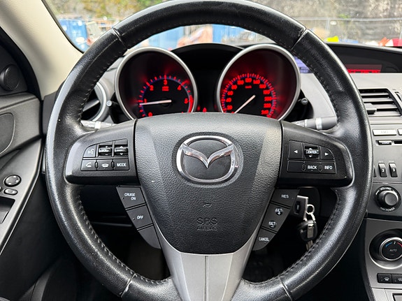 Mazda 3 10 of 19