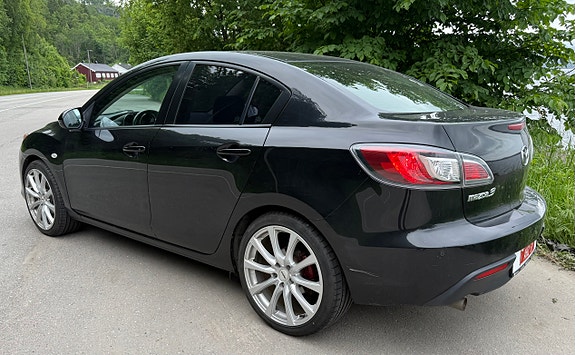Mazda 3 8 of 19