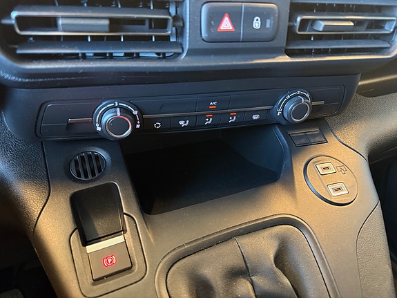 Opel Combo 26 of 29