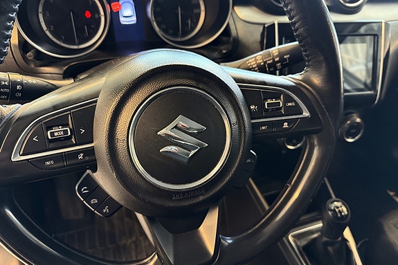 Suzuki Swift 10 of 18