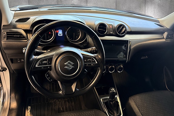 Suzuki Swift 9 of 18