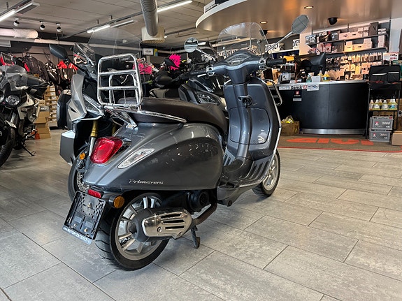 Piaggio Vespa Primavera TOURING / TOPPMODELL 4 of 13