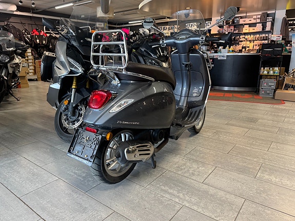 Piaggio Vespa Primavera TOURING / TOPPMODELL 6 of 13