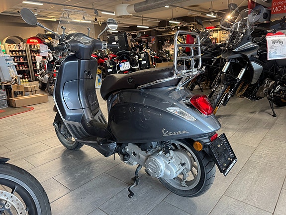 Piaggio Vespa Primavera TOURING / TOPPMODELL 7 of 13