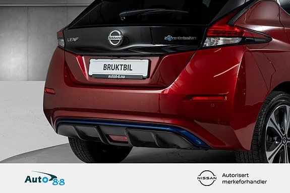 Nissan Leaf 7 of 30