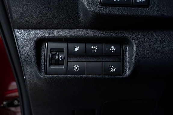 Nissan Leaf 23 of 30