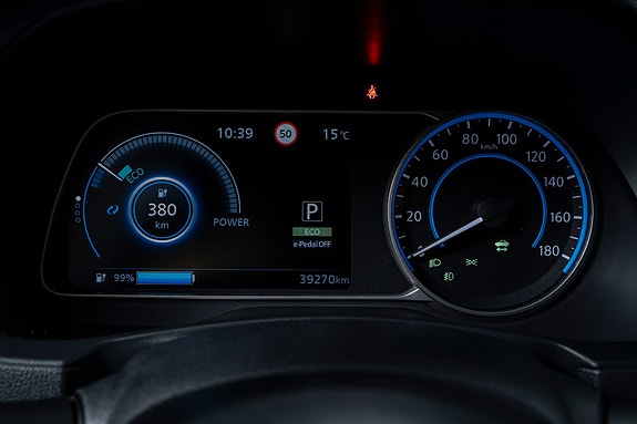 Nissan Leaf 22 of 30