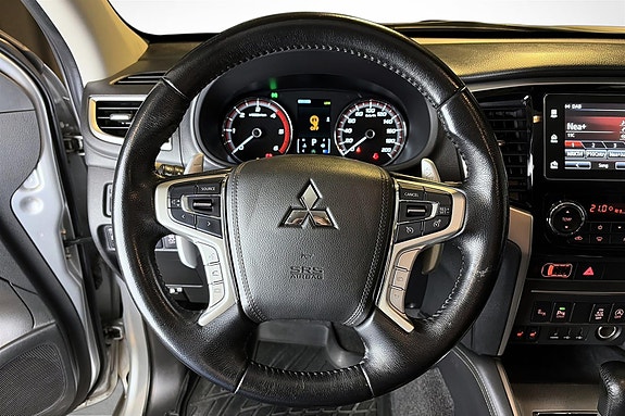 Mitsubishi L200 11 of 20
