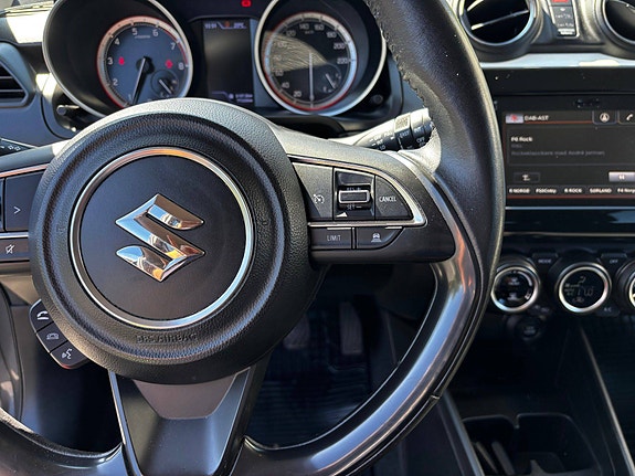 Suzuki Swift 15 of 17