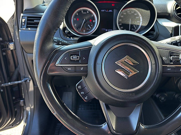 Suzuki Swift 14 of 17