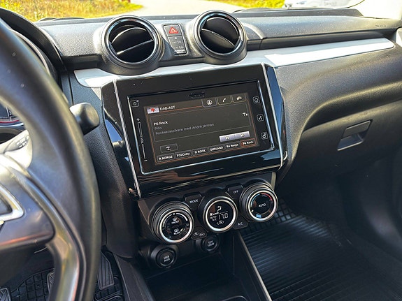 Suzuki Swift 16 of 17