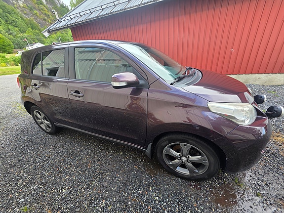 Toyota Urban Cruiser 5 of 21