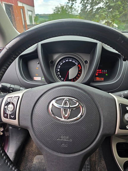 Toyota Urban Cruiser 16 of 21
