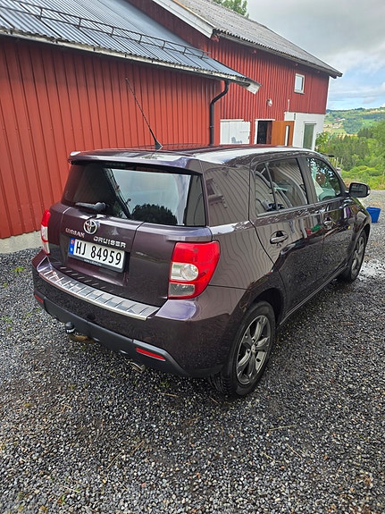 Toyota Urban Cruiser 7 of 21