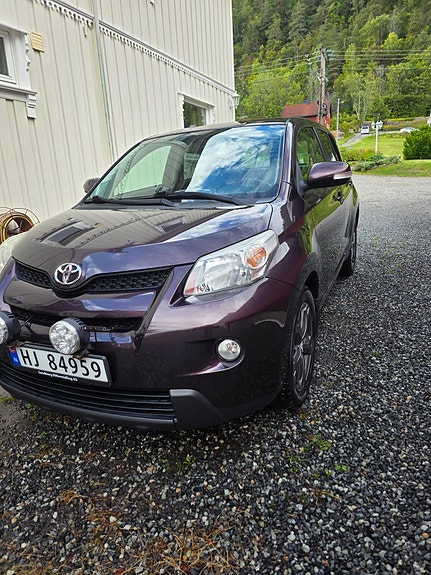 Toyota Urban Cruiser 3 of 21