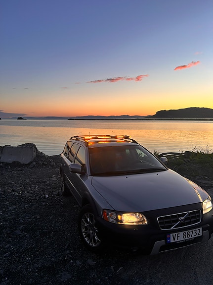 Volvo XC70 10 of 16