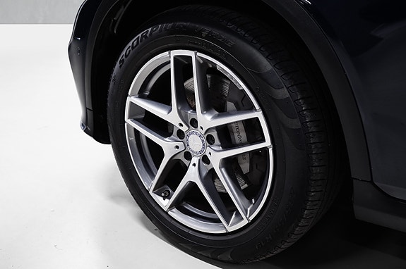 Mercedes-Benz GLC350 e 10 of 30