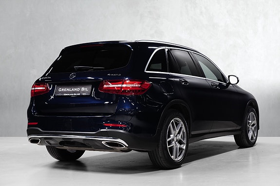 Mercedes-Benz GLC350 e 12 of 30