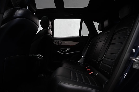 Mercedes-Benz GLC350 e 20 of 30