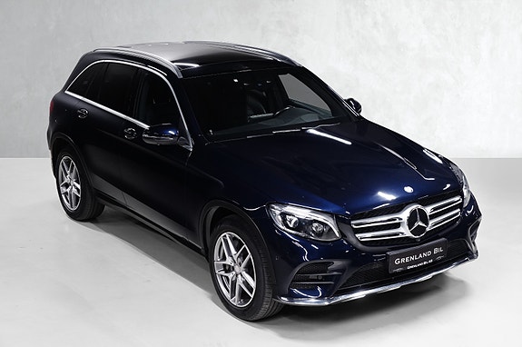 Mercedes-Benz GLC350 e 2 of 30