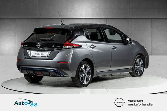 Nissan Leaf 5 of 30