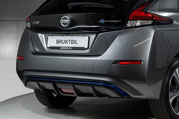 Nissan Leaf 7 of 30