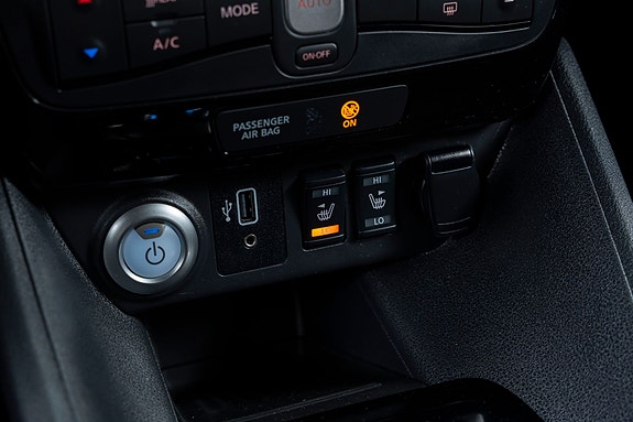 Nissan Leaf 17 of 30