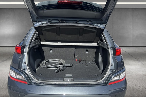 Hyundai Kona 12 of 14