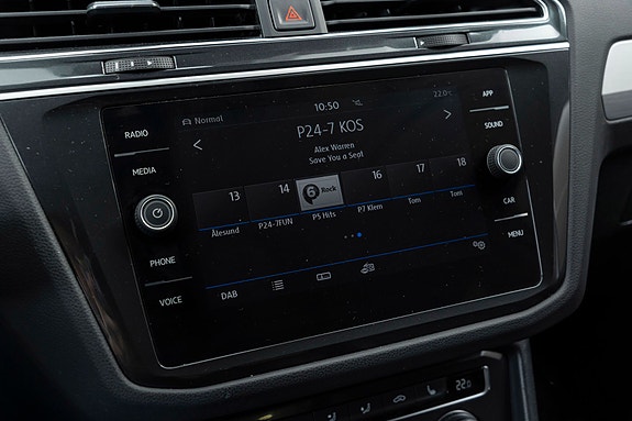 Volkswagen Tiguan 12 of 27
