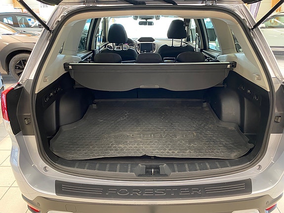 Subaru Forester 10 of 21