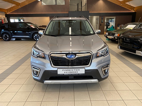 Subaru Forester 2 of 21