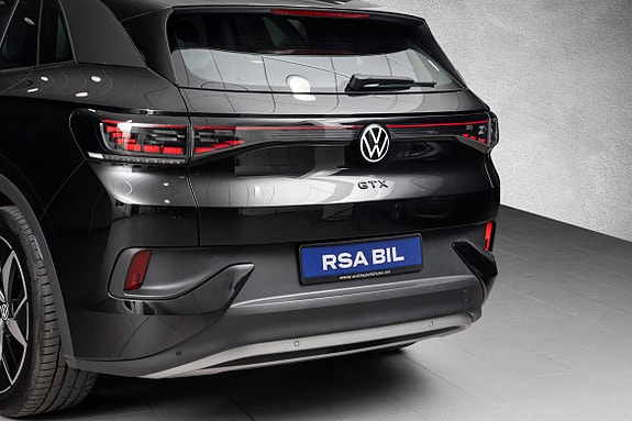 Volkswagen ID.4 GTX 6 of 19