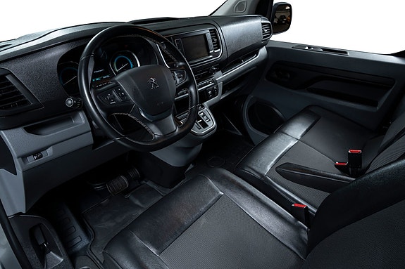 Peugeot e-Expert 22 of 27