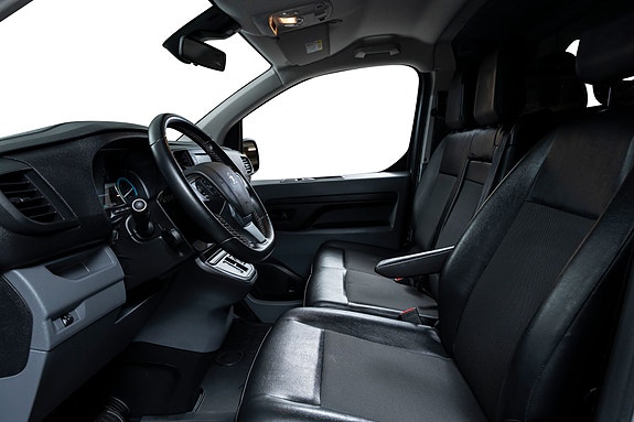Peugeot e-Expert 21 of 27